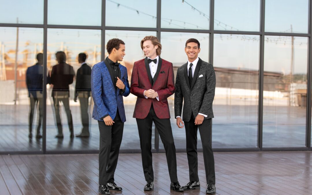 9 Essentials for Your Prom Tuxedo or Suit Rental